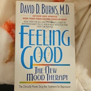Feeling Good: The New Mood Therapy Book
